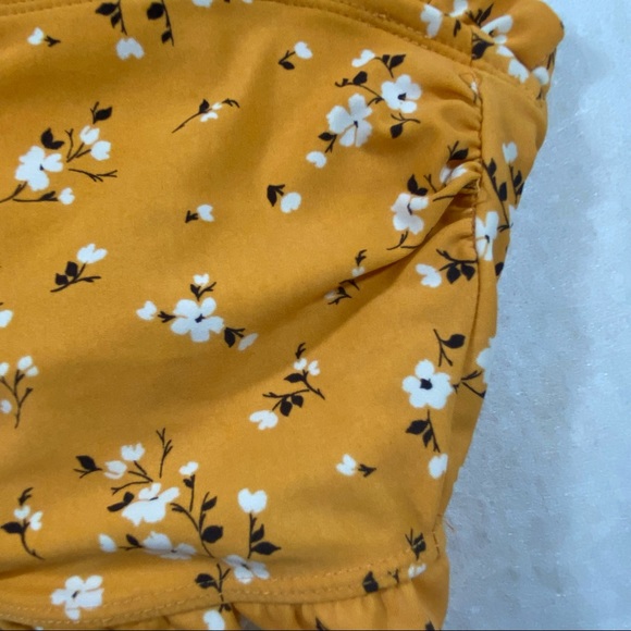 Xhiliration Cropped Top Swim Top Mustard Small floral Print Ruffled biki… - Picture 2 of 11